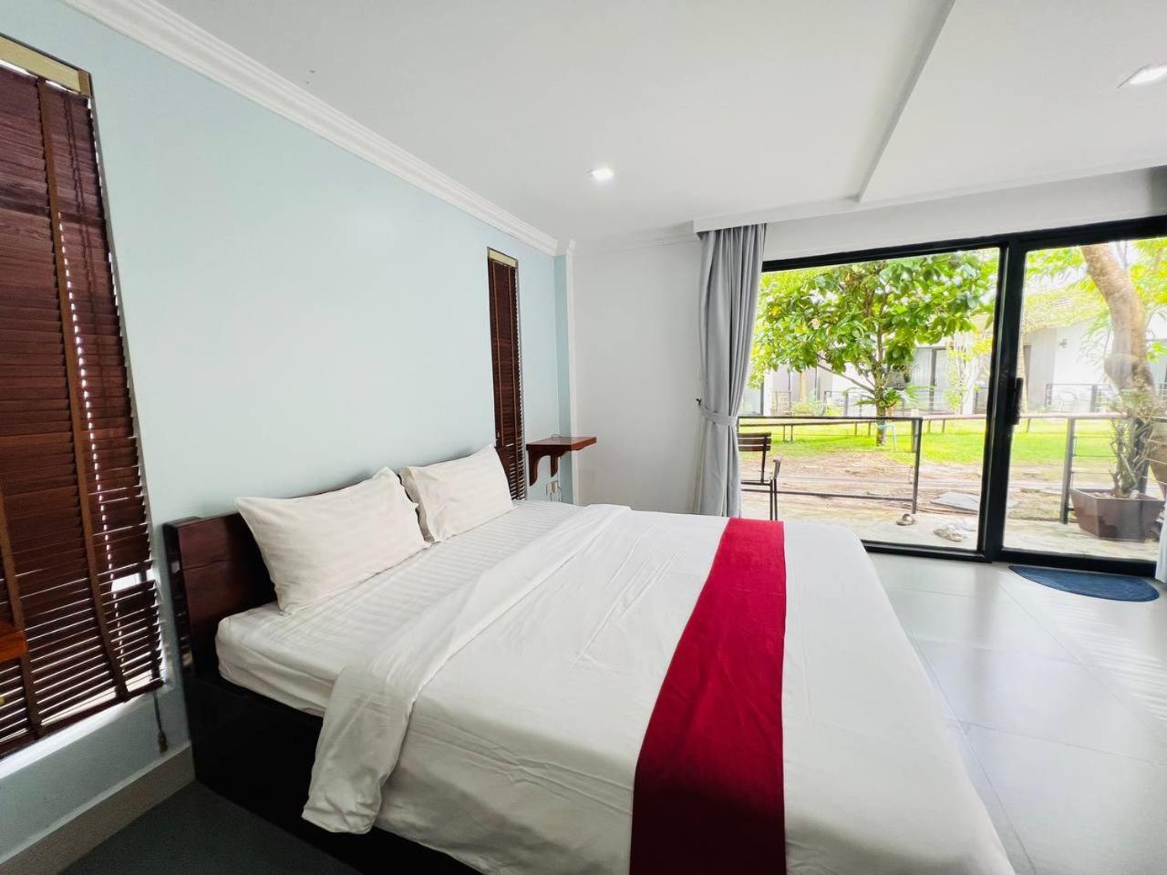 Sandy Clay Bungalows Sihanoukville Exterior foto